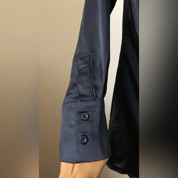 NWT 4th & Reckless NAVY SATIN TIE WRAP DRESS - FALISHA Size Small - Picture 7 of 11